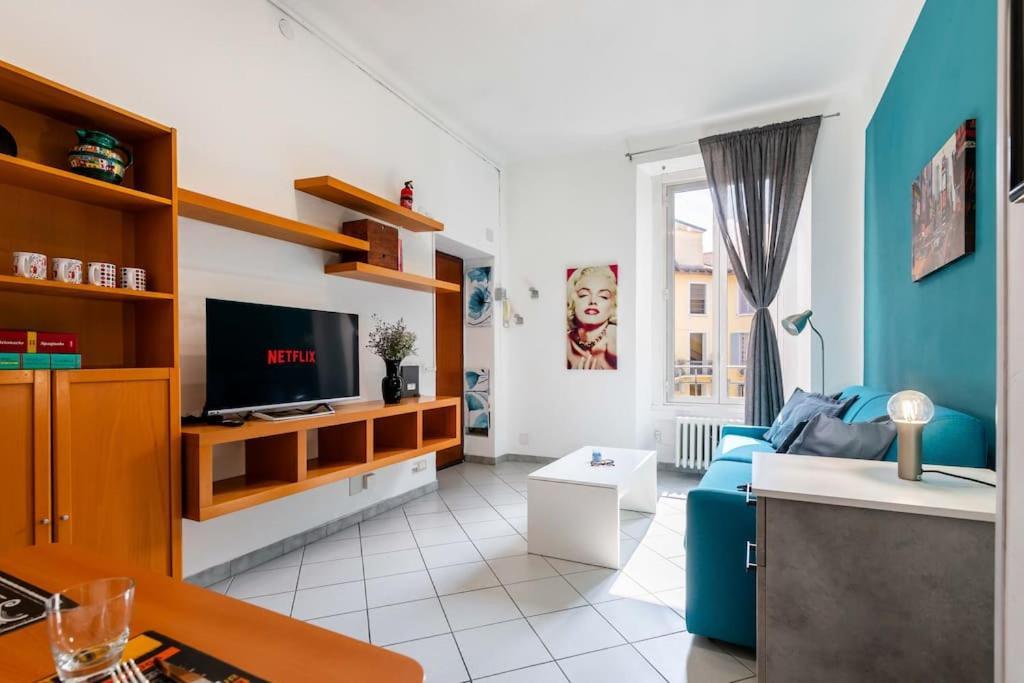 Navigli - Duomo Apartment มิลาน ภายนอก รูปภาพ