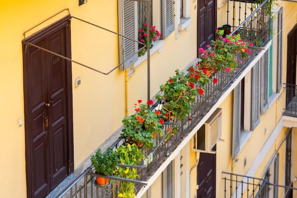 Navigli - Duomo Apartment มิลาน ภายนอก รูปภาพ